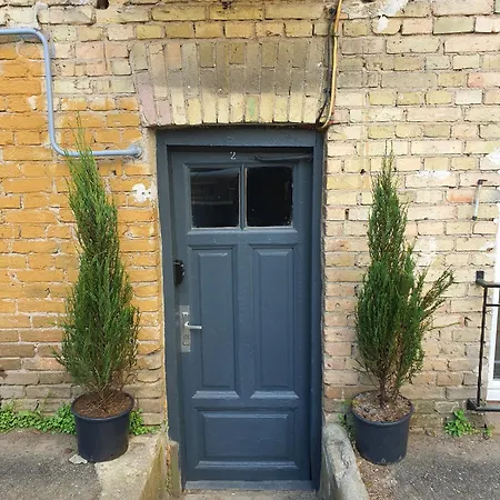 Newly Refurbished Lukiskiu Square By Reside Baltic Apartment